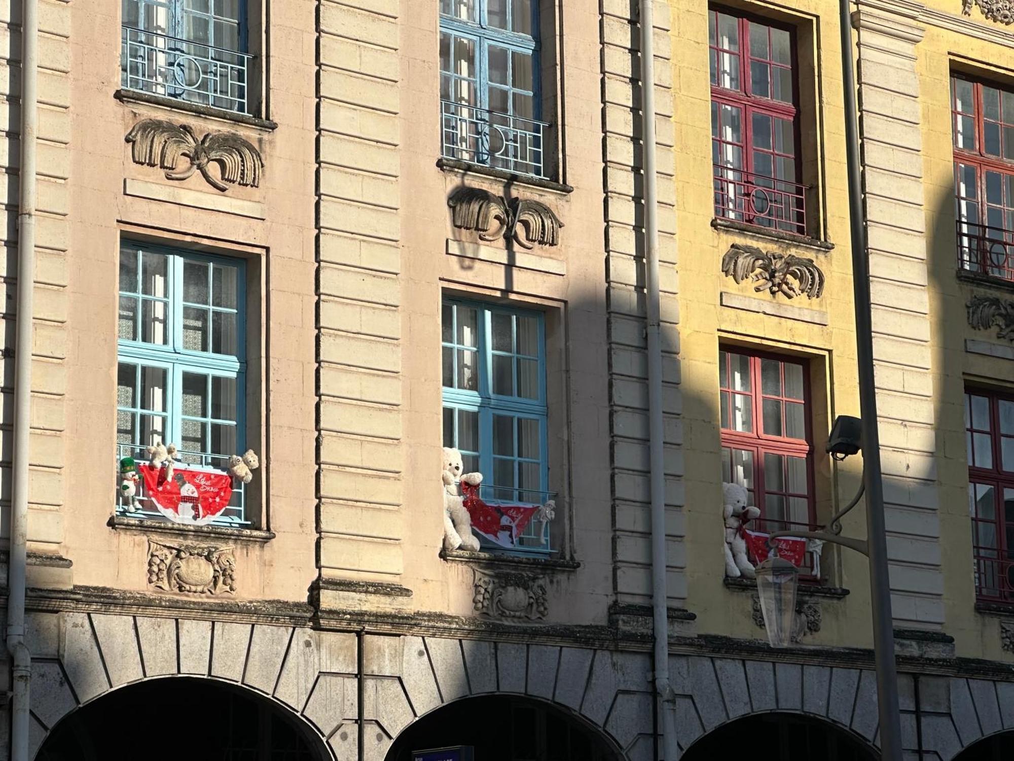 Les Coquelicots Grand Place Арас Екстер'єр фото